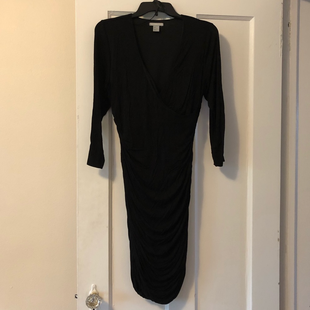 Black ruched V-neck dress
